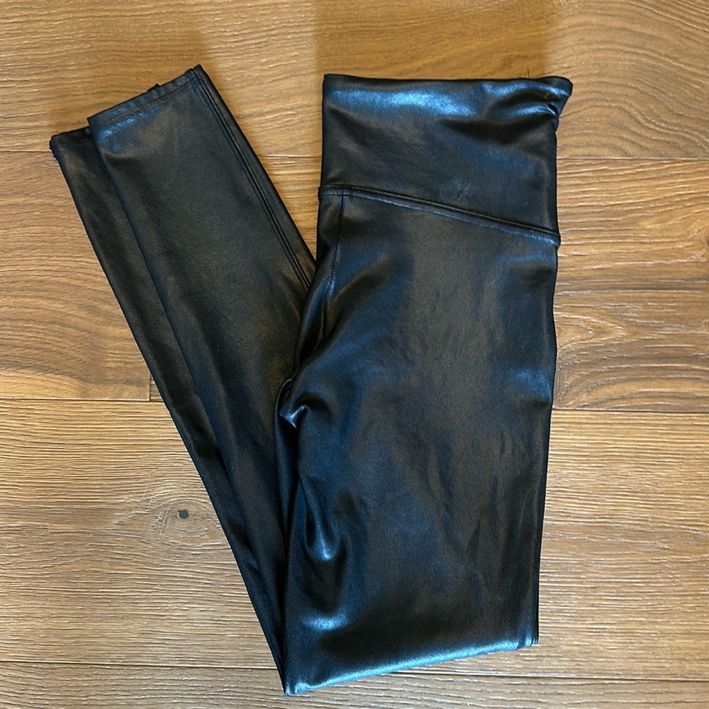 Spanx faux leather leggings